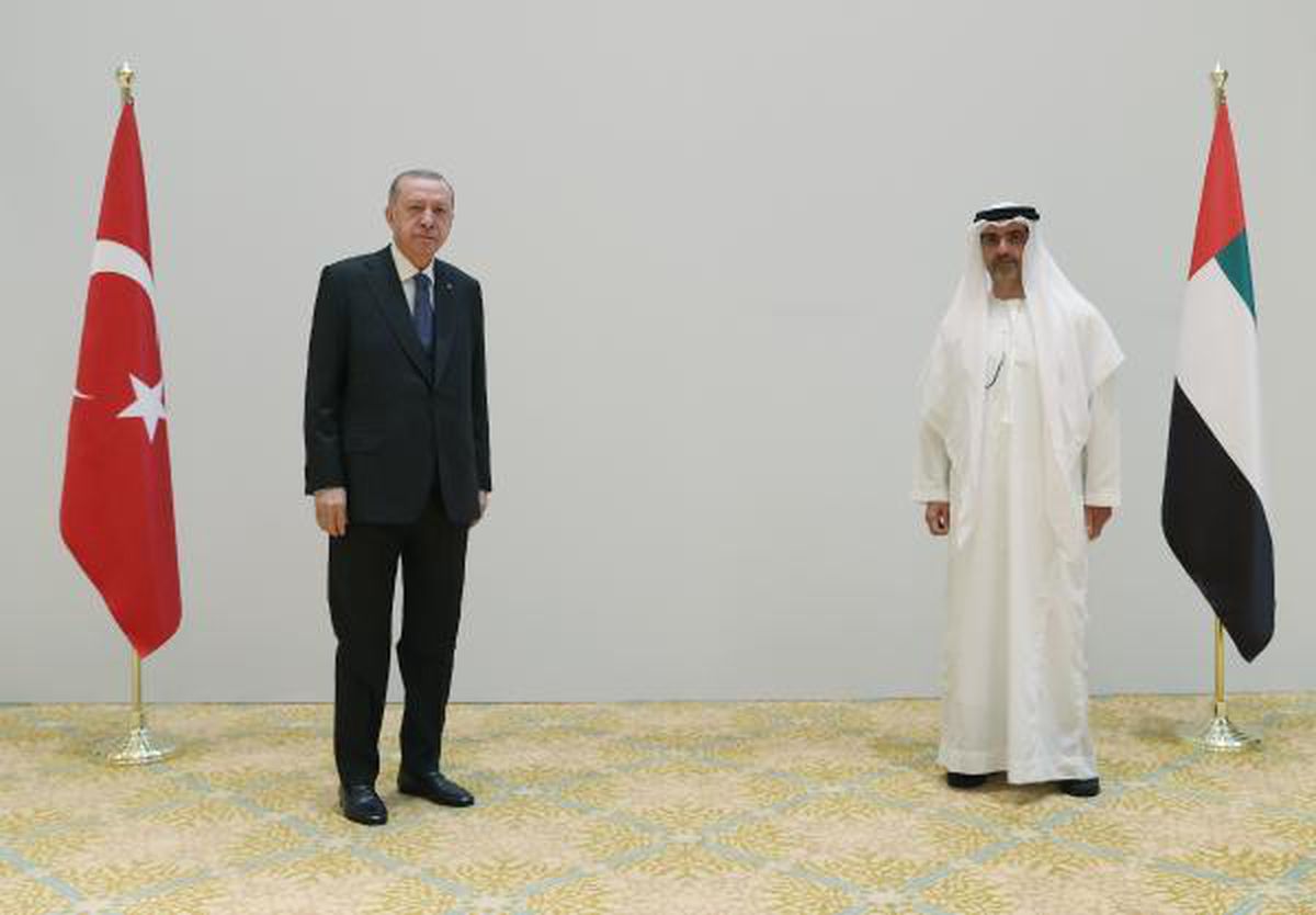 Son dakika dünya: Cumhurbaşkanı Erdoğan, Abu Dabi\'de BAE\'li iş insanlarıyla buluştu