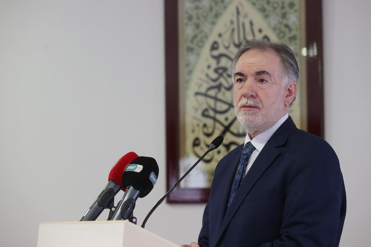 Emekli olan Diyanet İşleri Başkan Yardımcısı Tıraşçı\'ya veda programı düzenlendi