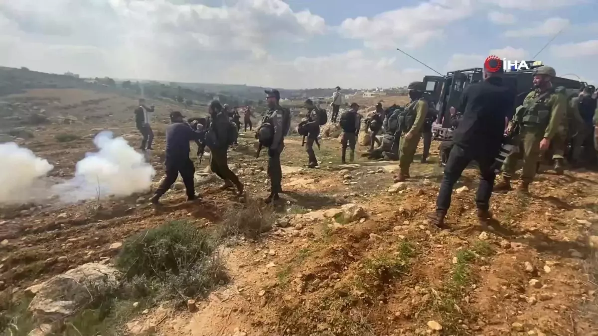 İsrail, Filistinli Bir Ailenin Daha Evini Yıktı