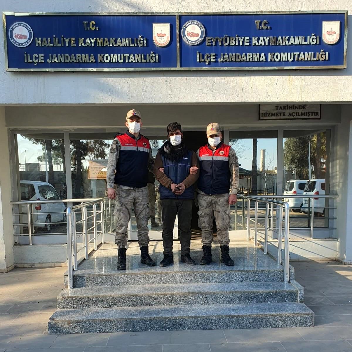 Kapı ve pencere hırsızları yakalandı
