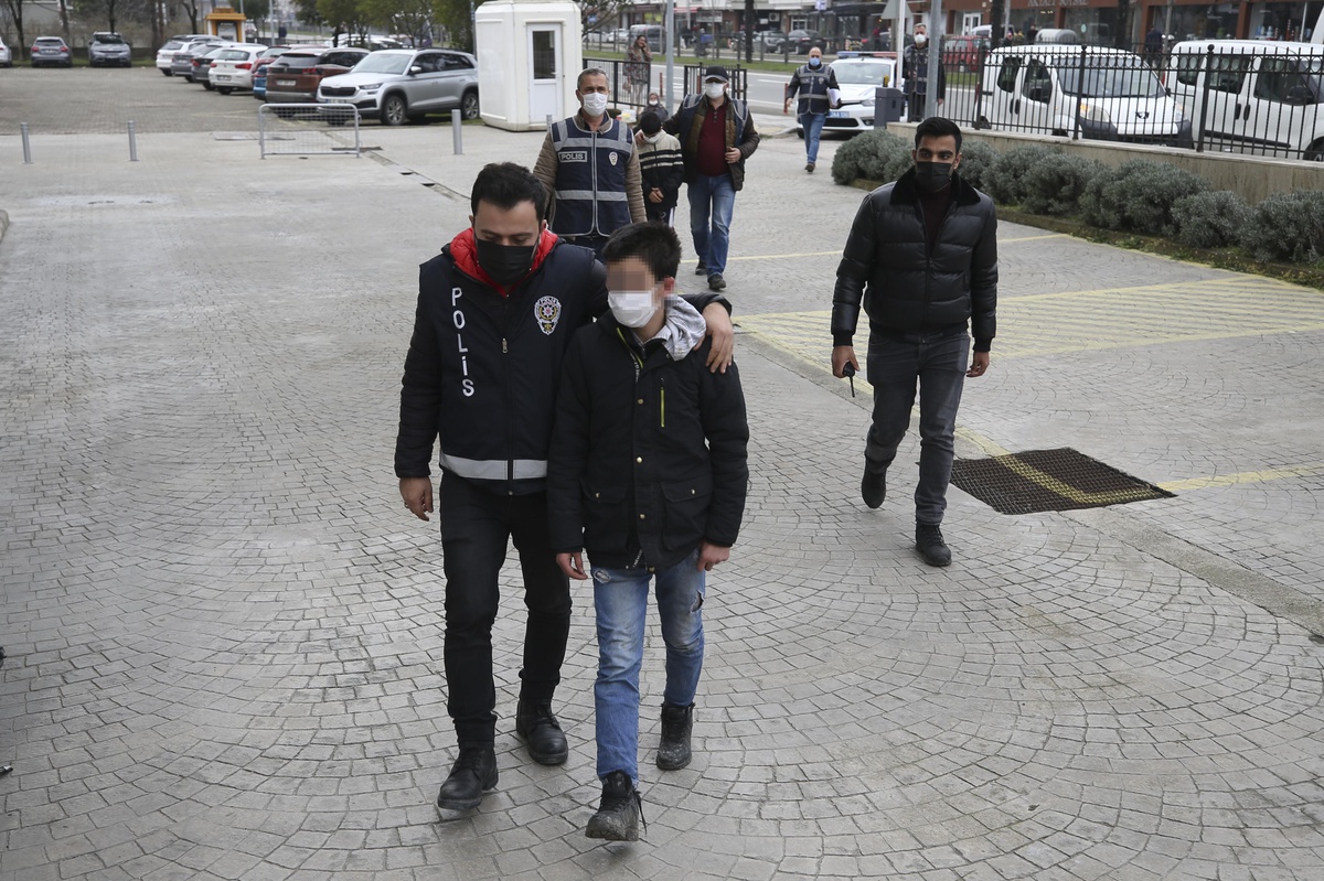 Ordu\'da otomobil çalan çocuklar tutuklandı
