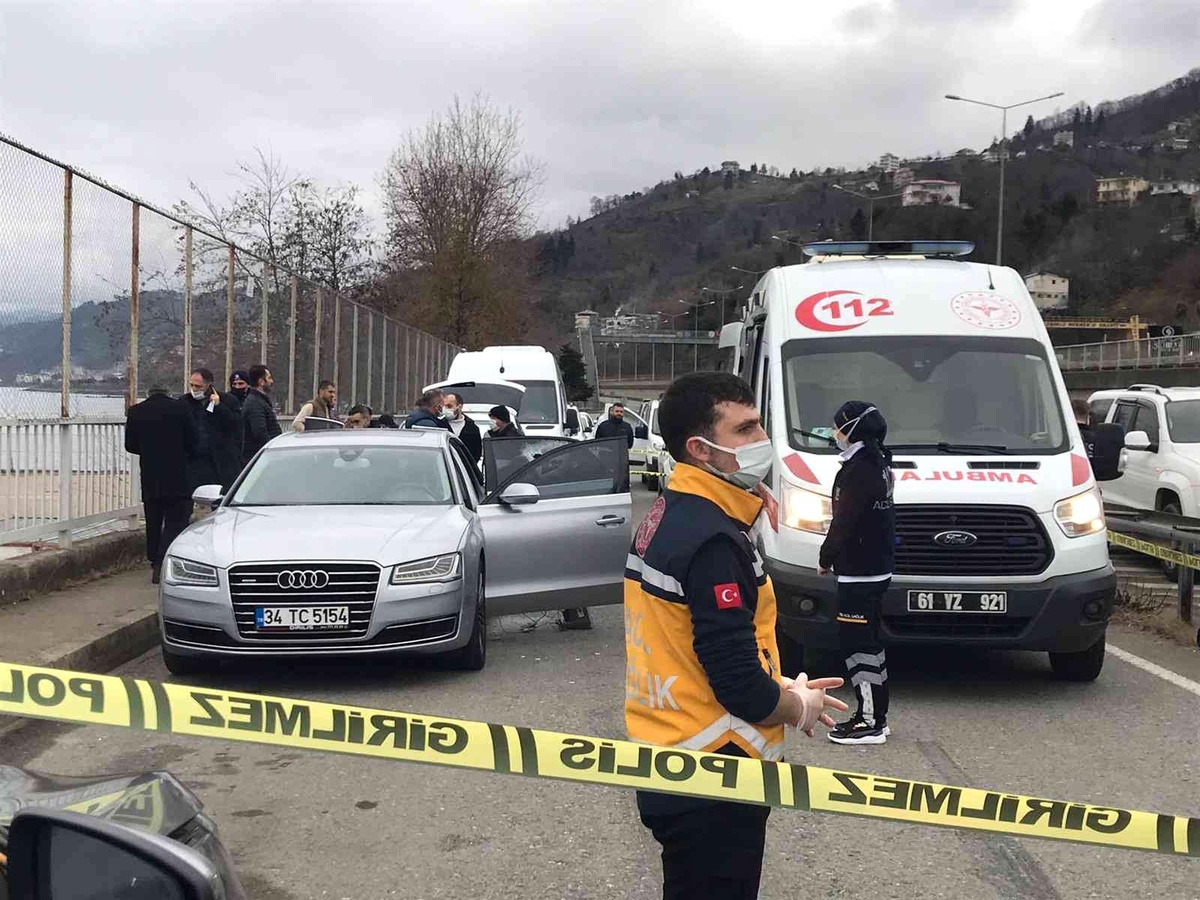 Oto galericisi genç lüks otomobilin içinde ölü bulundu