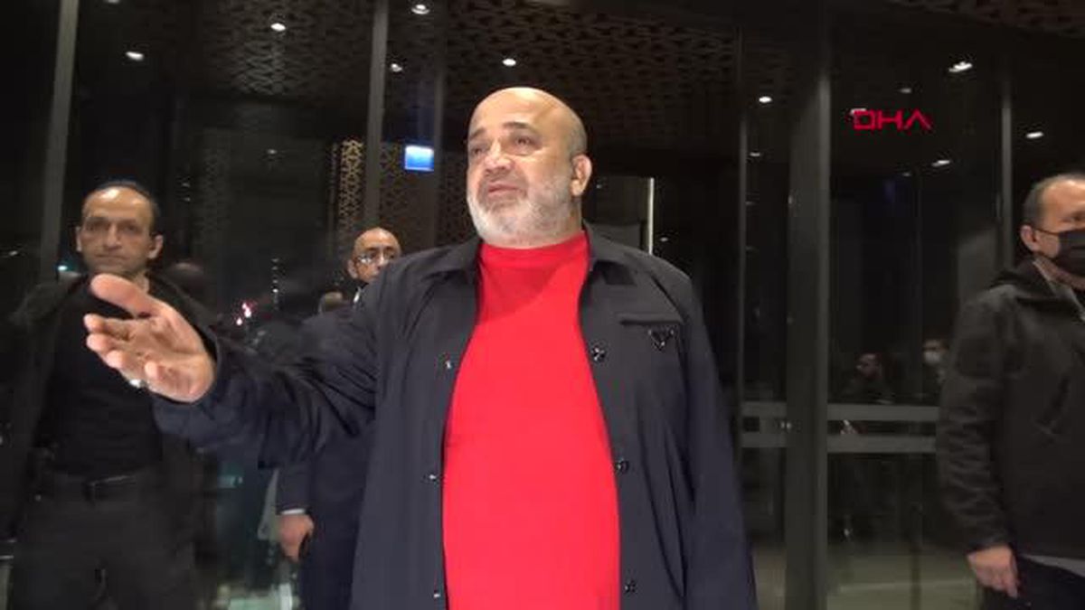 SPOR Adana Demirspor taraftarından başkan Murat Sancak'a destek