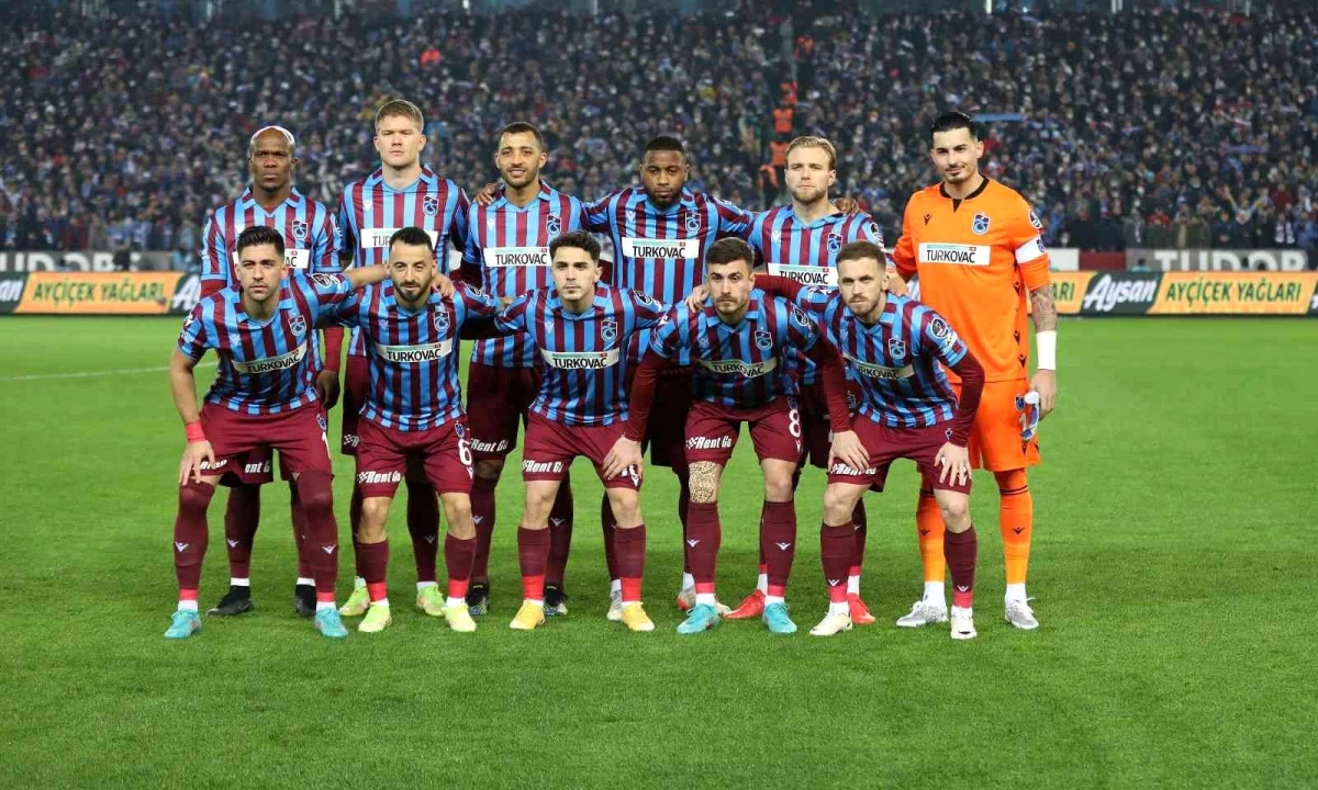 Trabzonspor, hem dışarda hem içerde lider