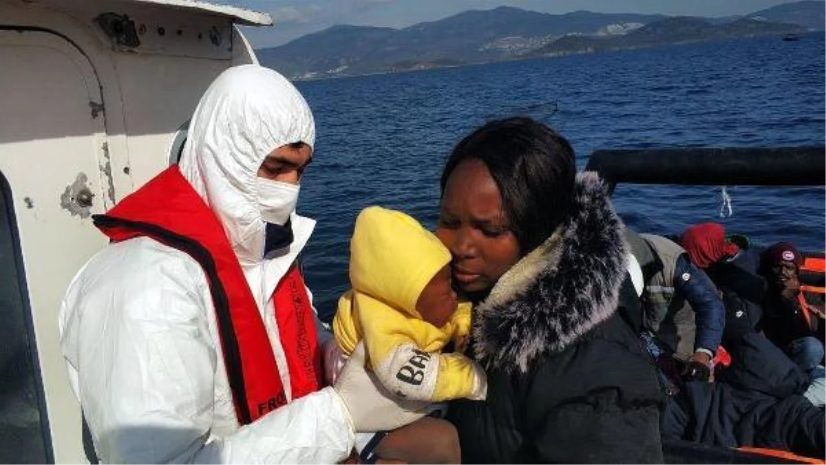 Yunan askerinin geri ittiği 52 kaçak göçmen kurtarıldı
