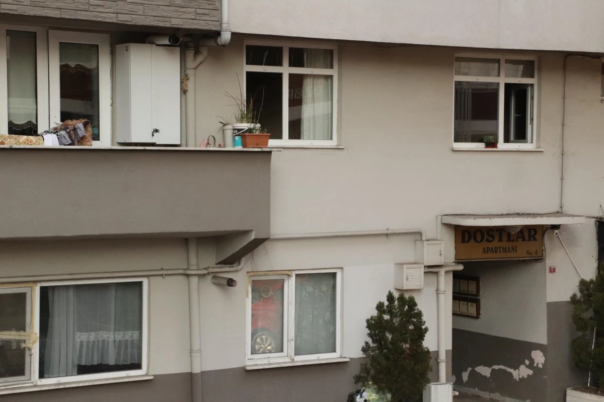 Zonguldak\'ta aynı aileden 3 kişi karbonmonoksitten zehirlendi