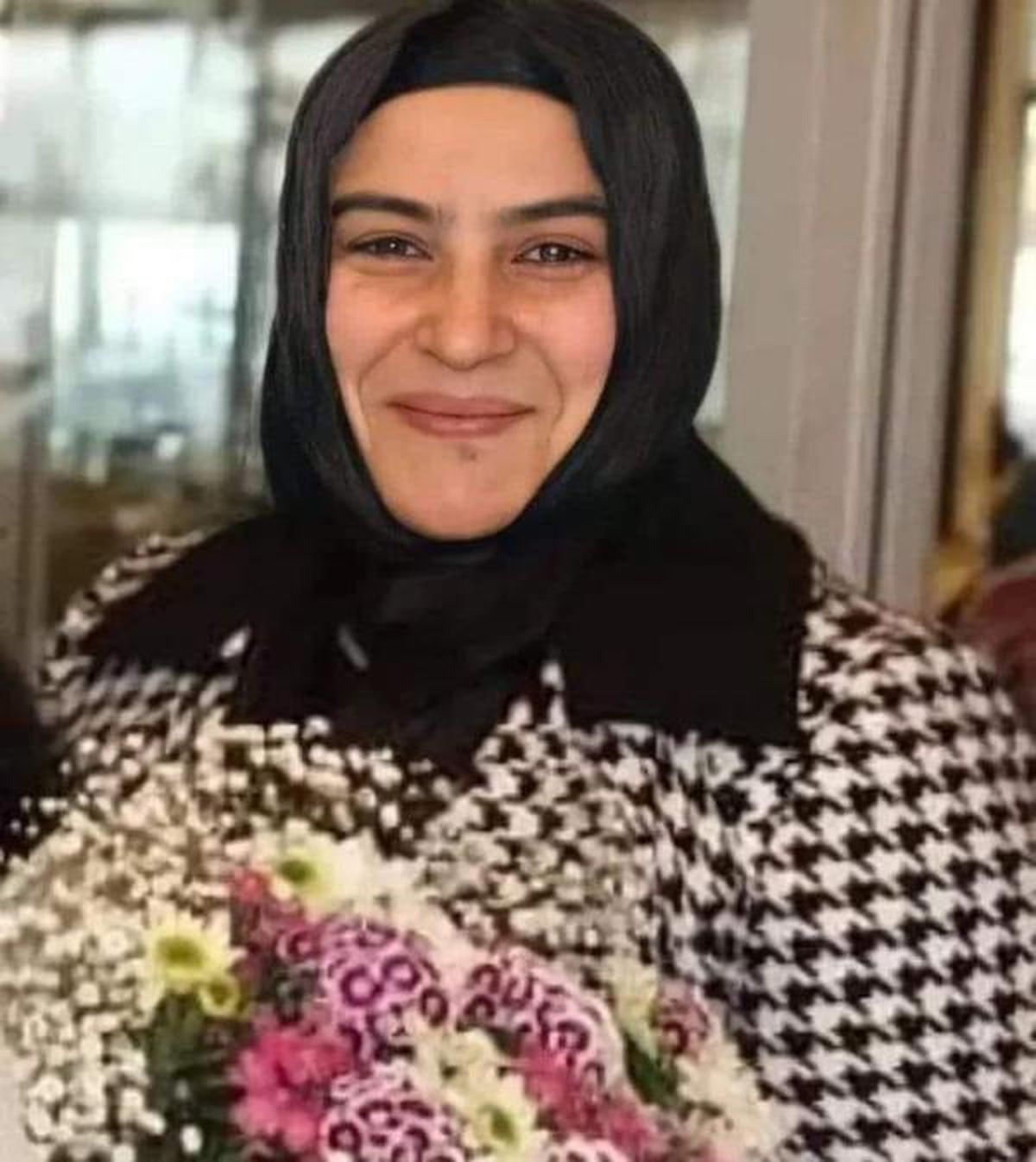 AK Parti\'li yönetici ile annesi, bir hafta arayla koronavirüsten hayatını kaybetti