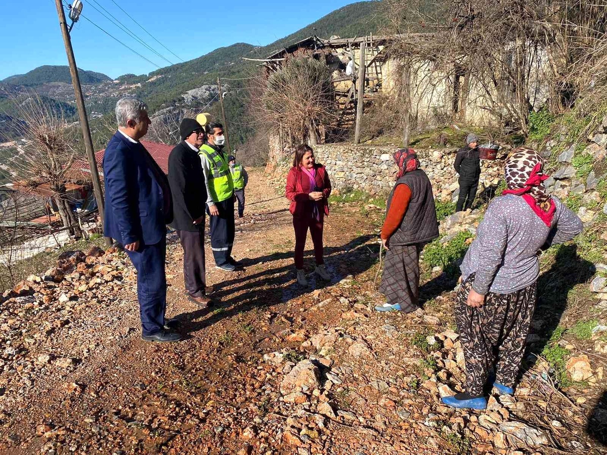 Alanya kırsalındaki yaşlılara sıcak yemek desteği