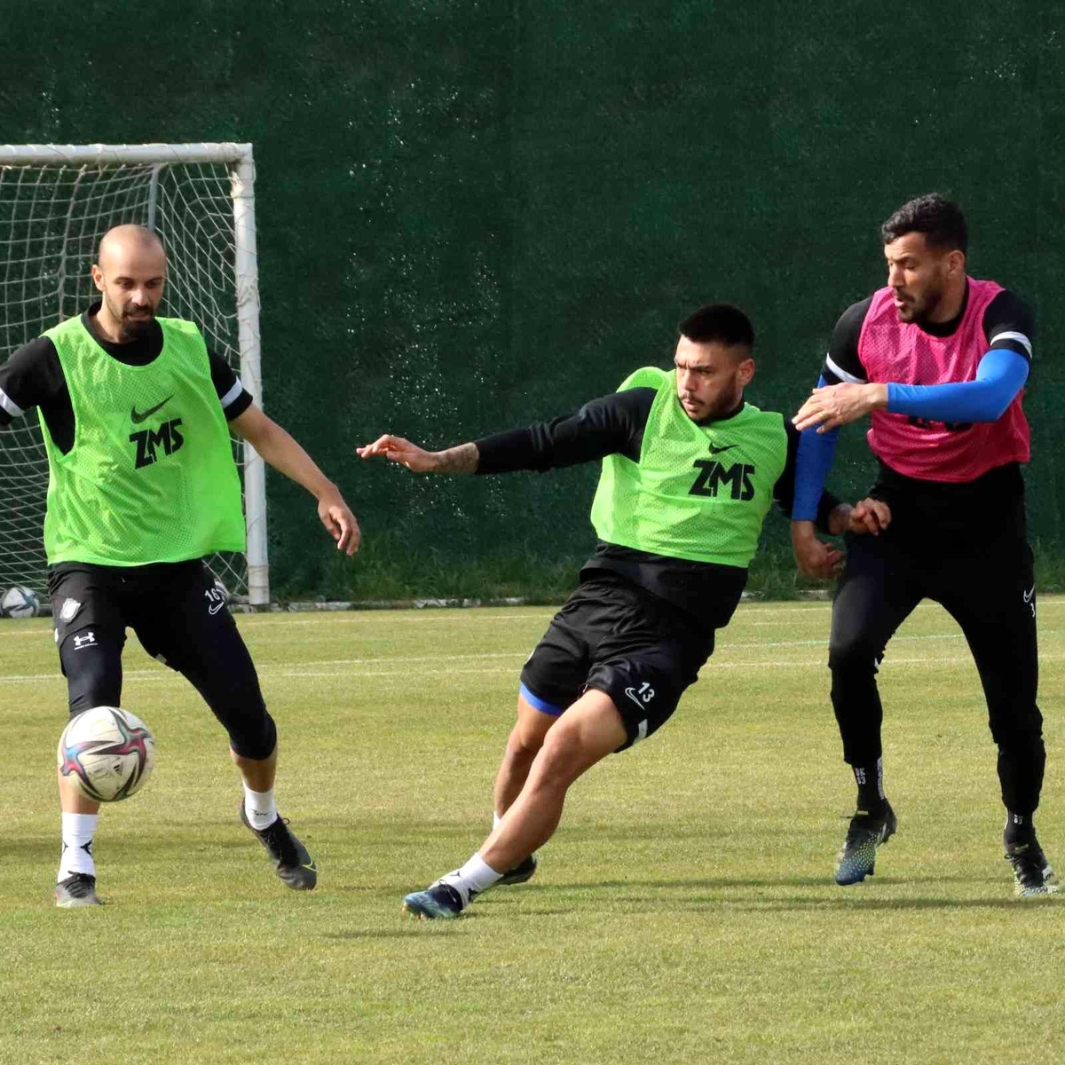 Altay, Beşiktaş\'a hazırlanıyor
