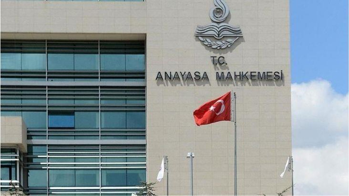 Anayasa Mahkemesi, HDP\'ye 60 gün ek süre vermişti! Savunmanın mahkemeye sunulması bekleniyor