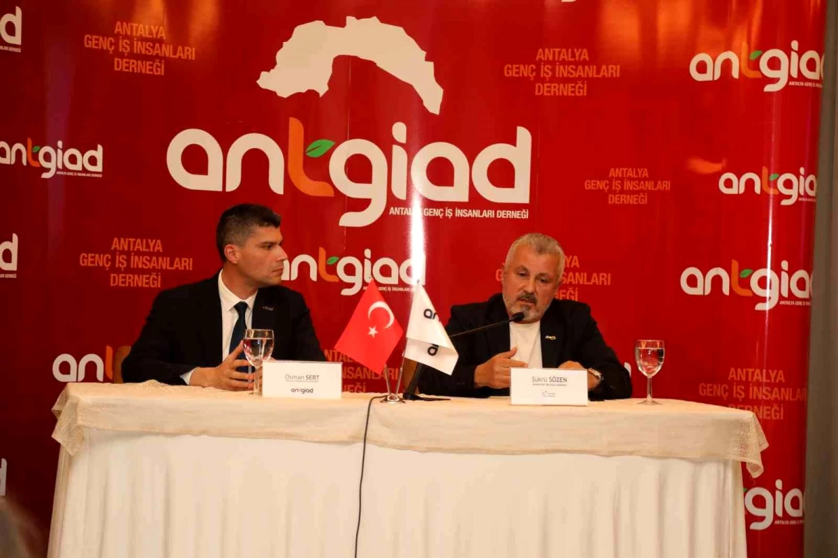 ANTGİAD Başkanı Sert: "Antalya yeni bir ekonomik yol haritası çizmeli"