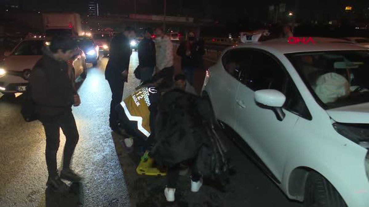 Son dakika... BAĞCILAR'DA ZİNCİRLEME KAZA