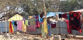 Bangladeş'te Demiryolu Hattında Yaşam Mücadelesi