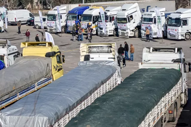 Bursa'dan Suriye'nin İdlib ve Azez kentlerine 60 tır insani yardım yollandı