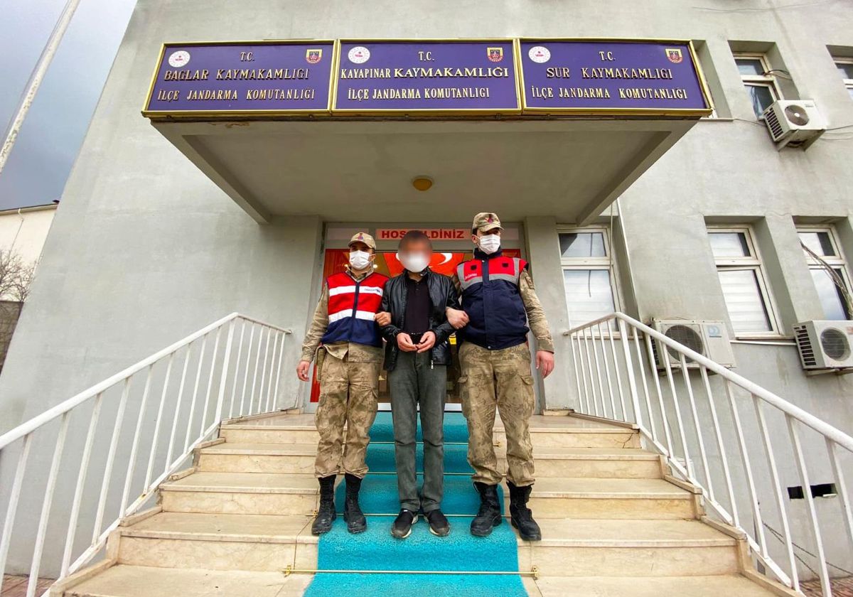 Dolandırıcılık suçundan 31 yıl hapis cezası bulunan hükümlü yakalandı