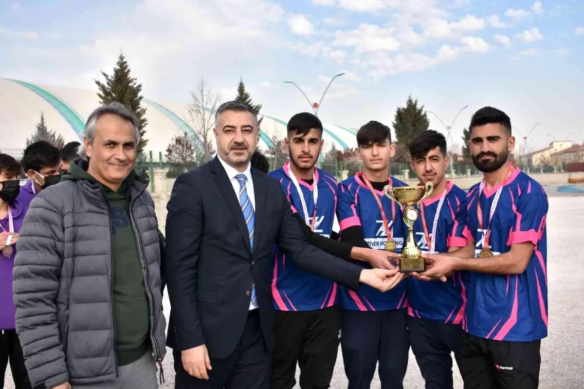 Elazığ\'da okul sporları bocce müsabakaları tamamlandı