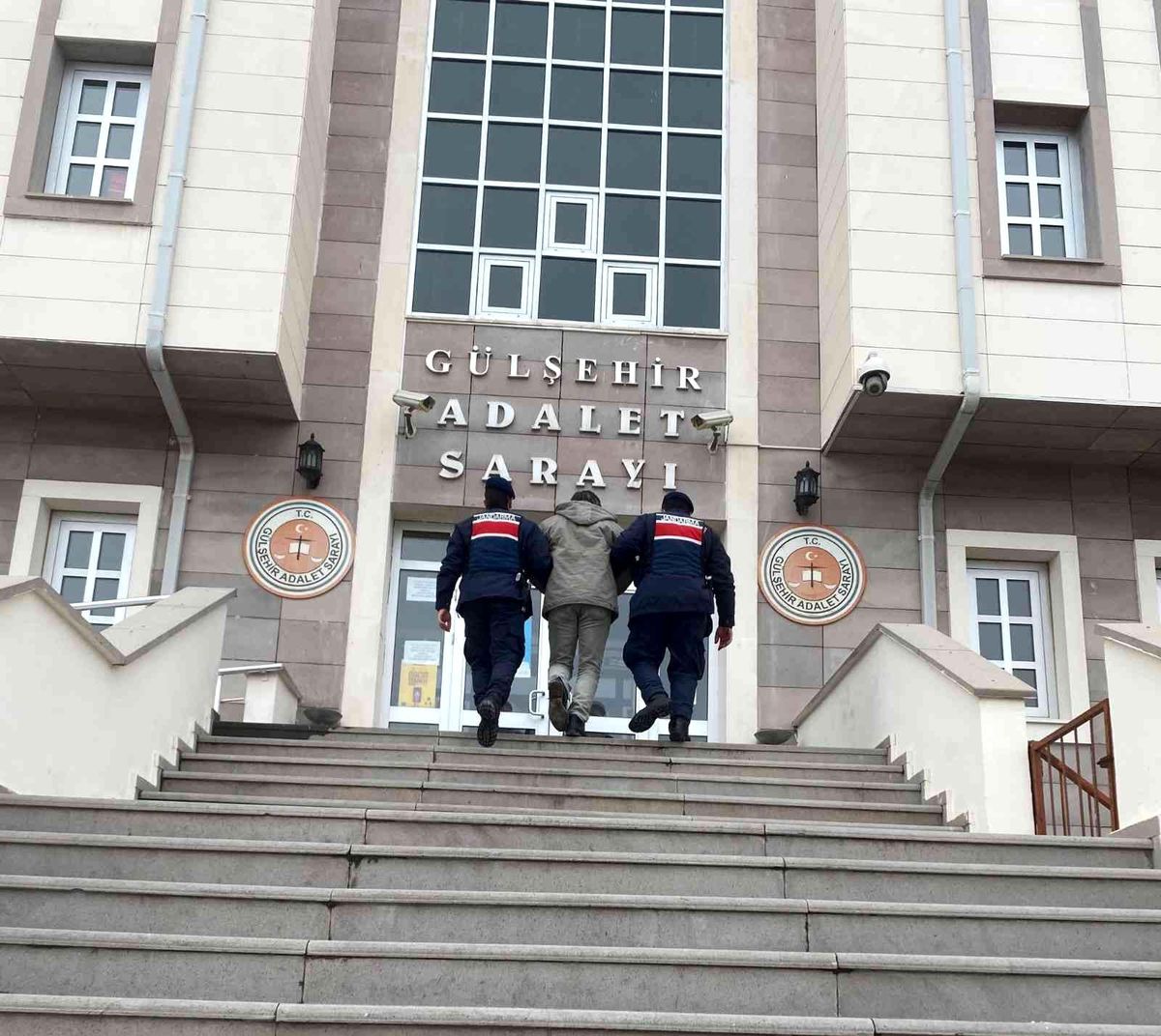 FETÖ operasyonda 1 kişi tutuklandı