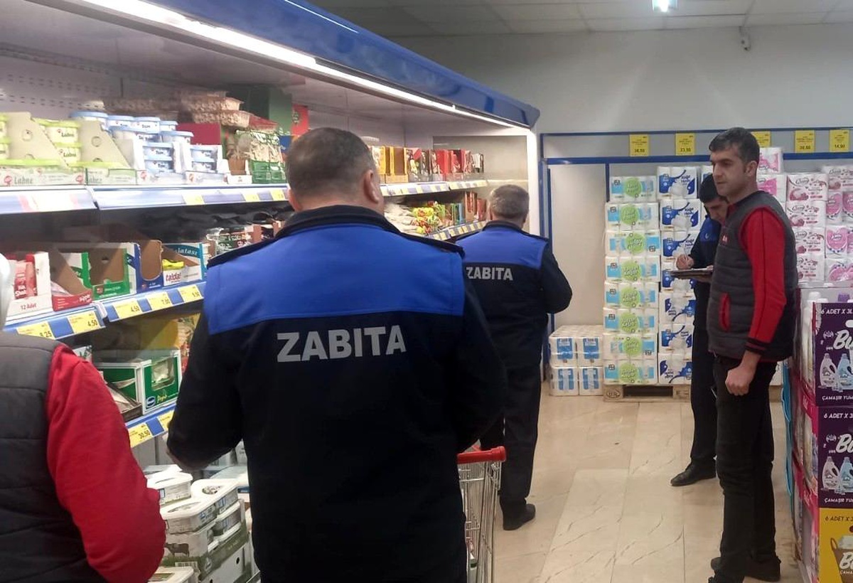 Kahta\'da zabıta ekipleri denetimlerini sürdürüyor