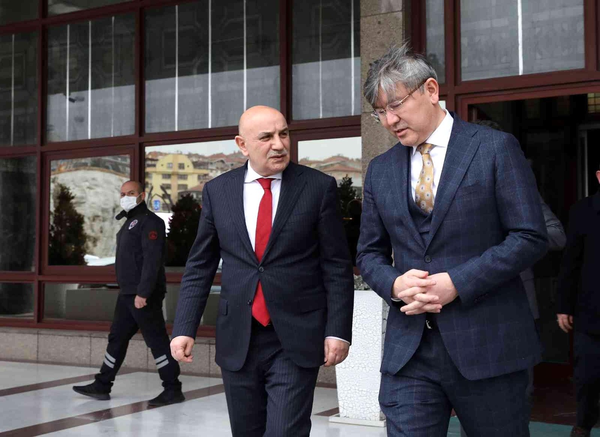 Son dakika haber! Kazakistan Büyükelçisi Saparbekuly\'den Başkan Altınok\'a veda ziyareti