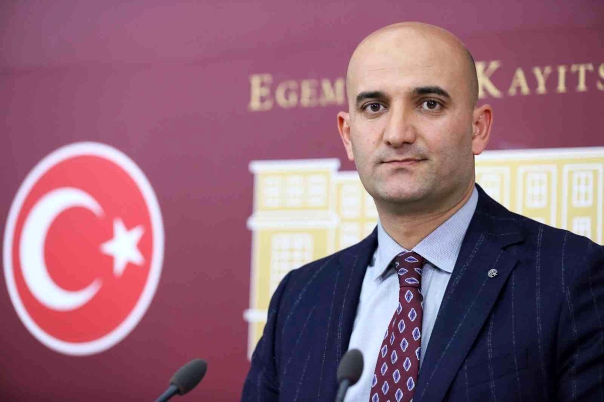 MHP\'li Kılavuz\'dan yerel gazeteye saldırıya tepki: "CHP\'nin utanç günü"