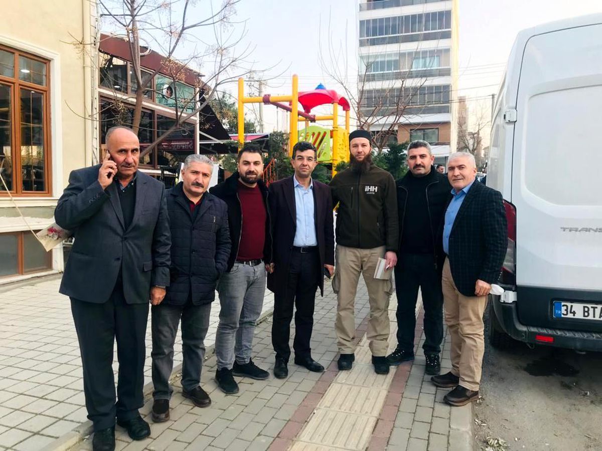 Muş İlder\' den Bursa\'dan Suriye\'ye 346 bin TL\'lik yardım tırı