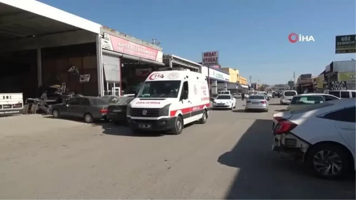 Şanlıurfa\'da esnaf ambulans anonsuyla aşıya davet edildi