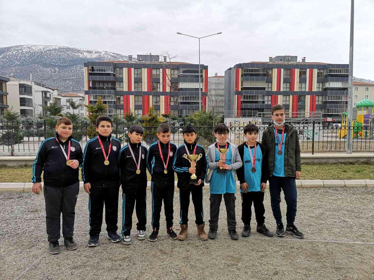 Taşova'ya bir kupa daha