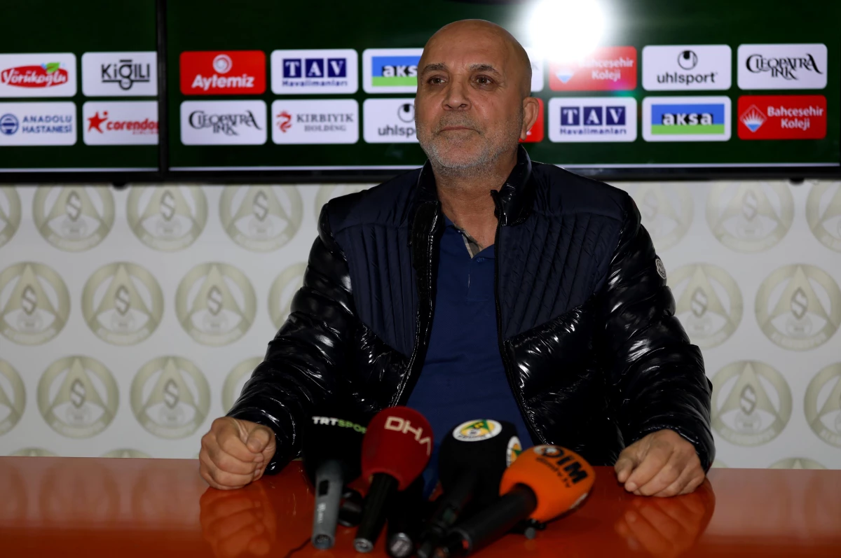 Alanyaspor Başkanı Çavuşoğlu, Trabzonspor maçına ilişkin açıklamalarda bulundu