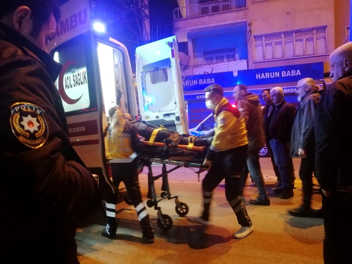 Aydın\'da otomobil ile motosiklet çarpıştı: 1 yaralı
