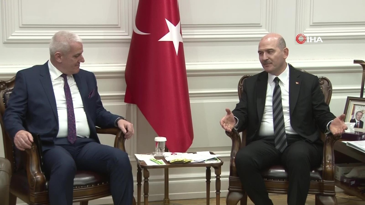 Bakan Soylu, Kosovalı mevkidaşı Svecla ile bir araya geldi