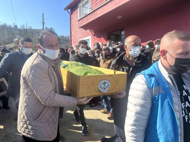 Sıla, köyünde toprağa veriliyor! İmam nikahlı eşi öldürmüştü!