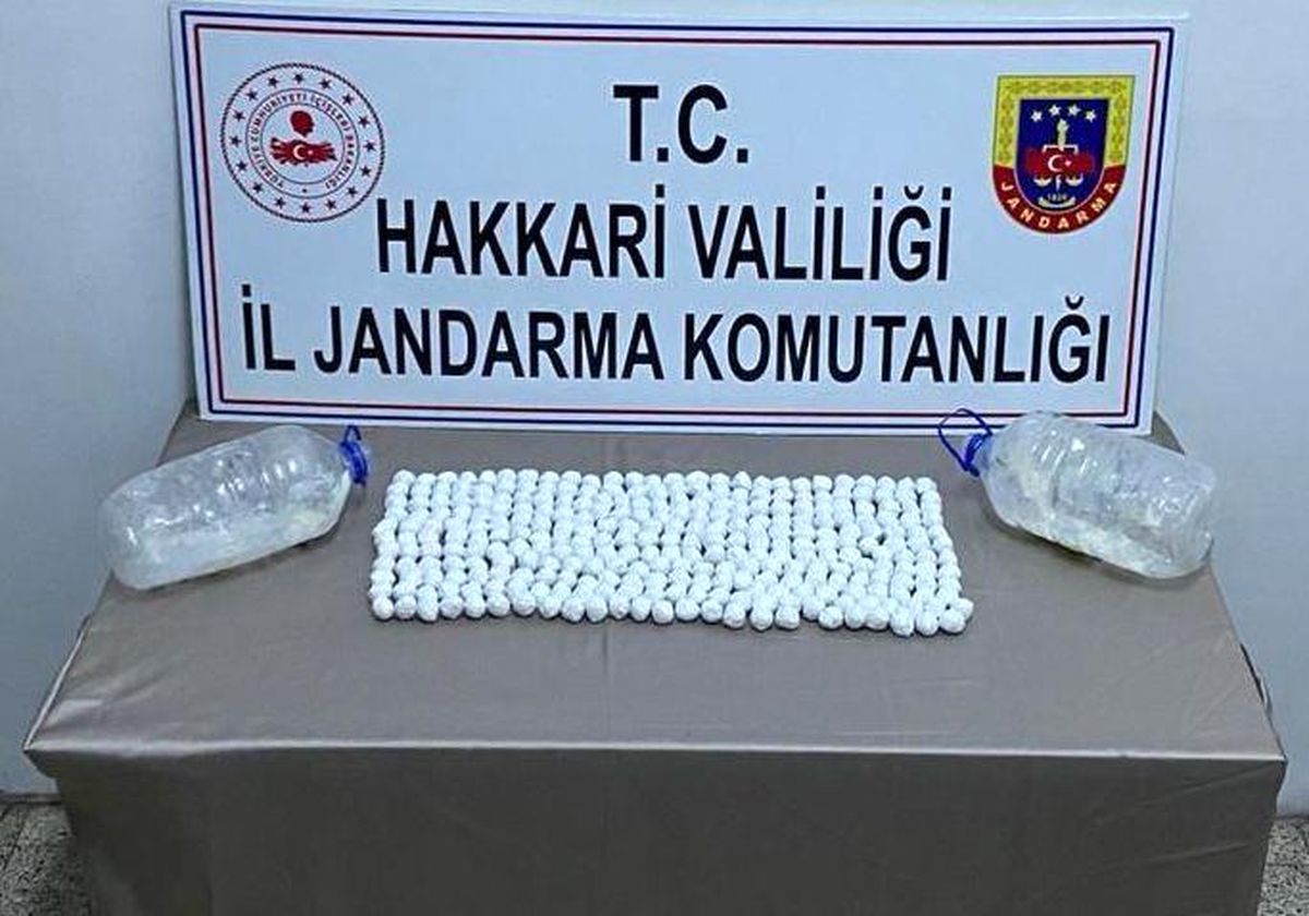 Hakkari\'de 3,5 kilo eroin ele geçirildi