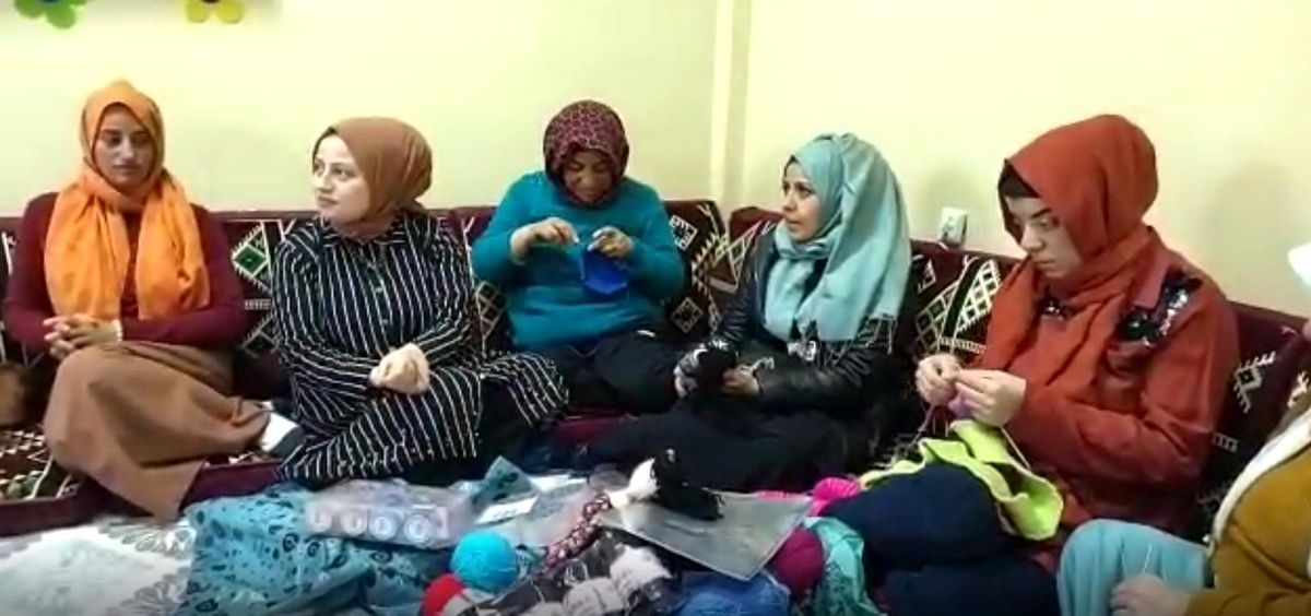 Kaymakamın eşinden engellilere malzeme desteği