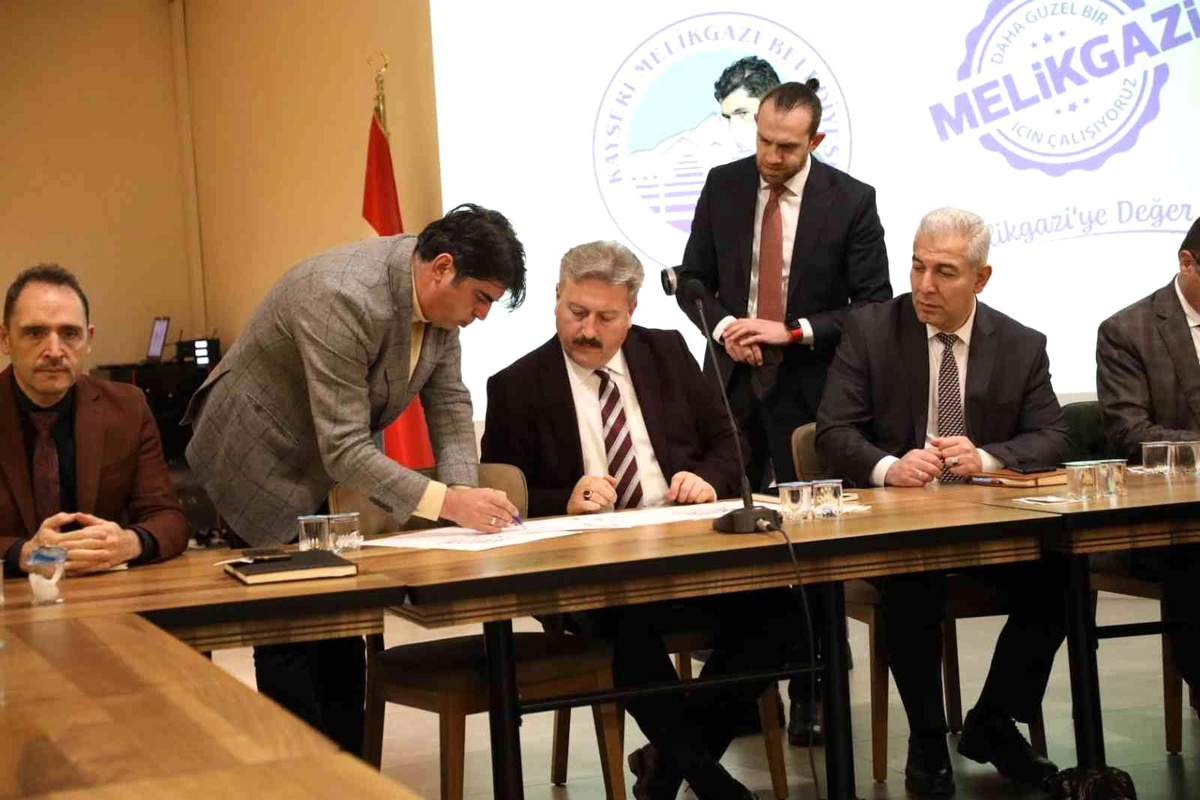 Melikgazi\'de 2022 yılı çalışmaları masaya yatırıldı