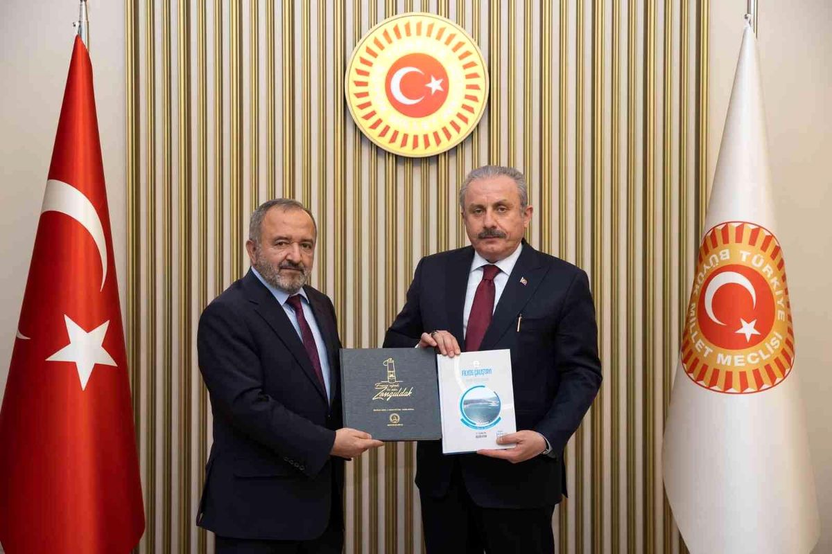 Rektör Çufalı, TBMM Başkanı Prof. Dr. Mustafa Şentop\'u ziyaret etti