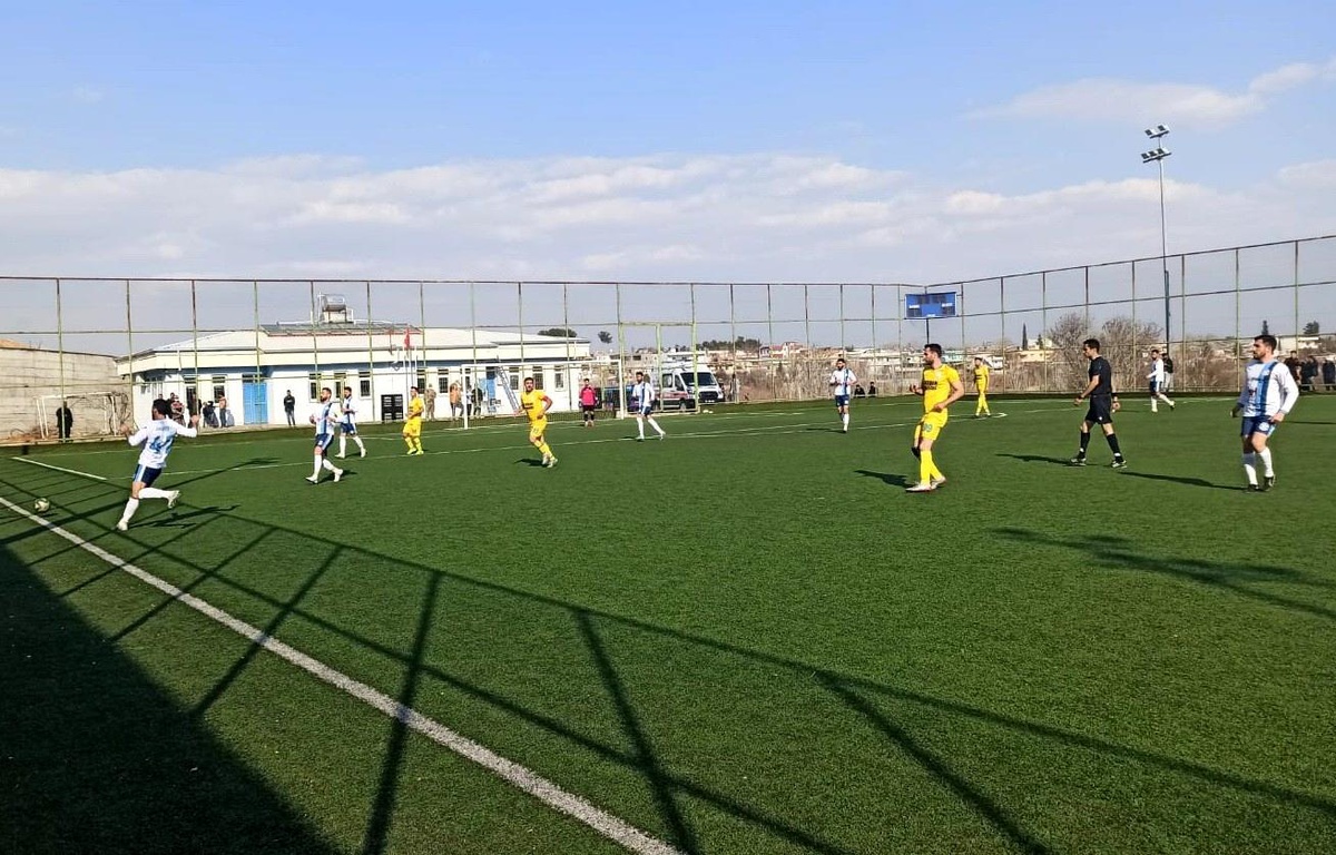 Şambayat Spor, sahadan galibiyetle ayrıldı