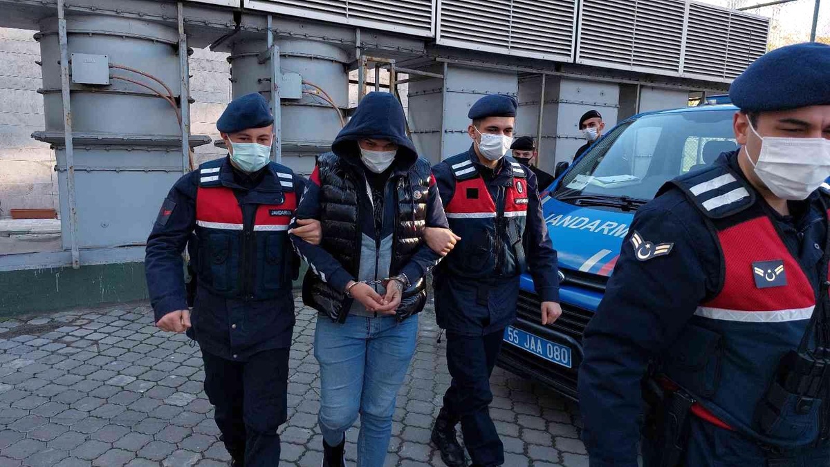 Samsun\'da 1 kilo metamfetamin ile yakalandı