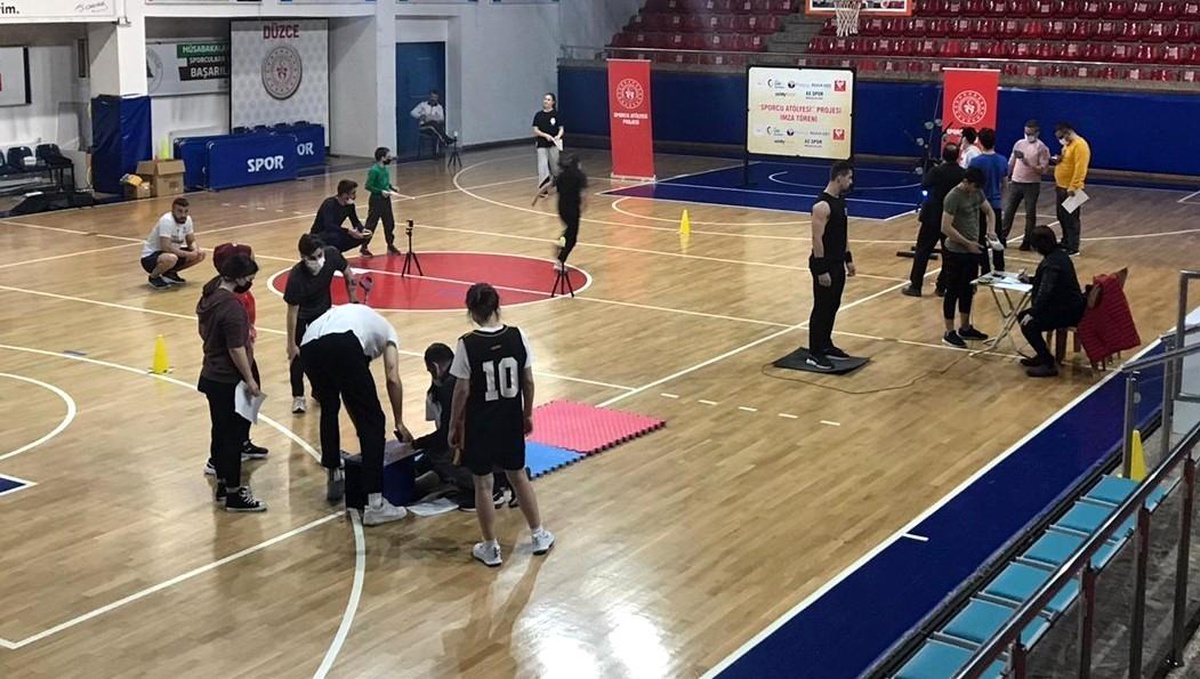 Yetenekli sporcuların gelişimi takip ediliyor