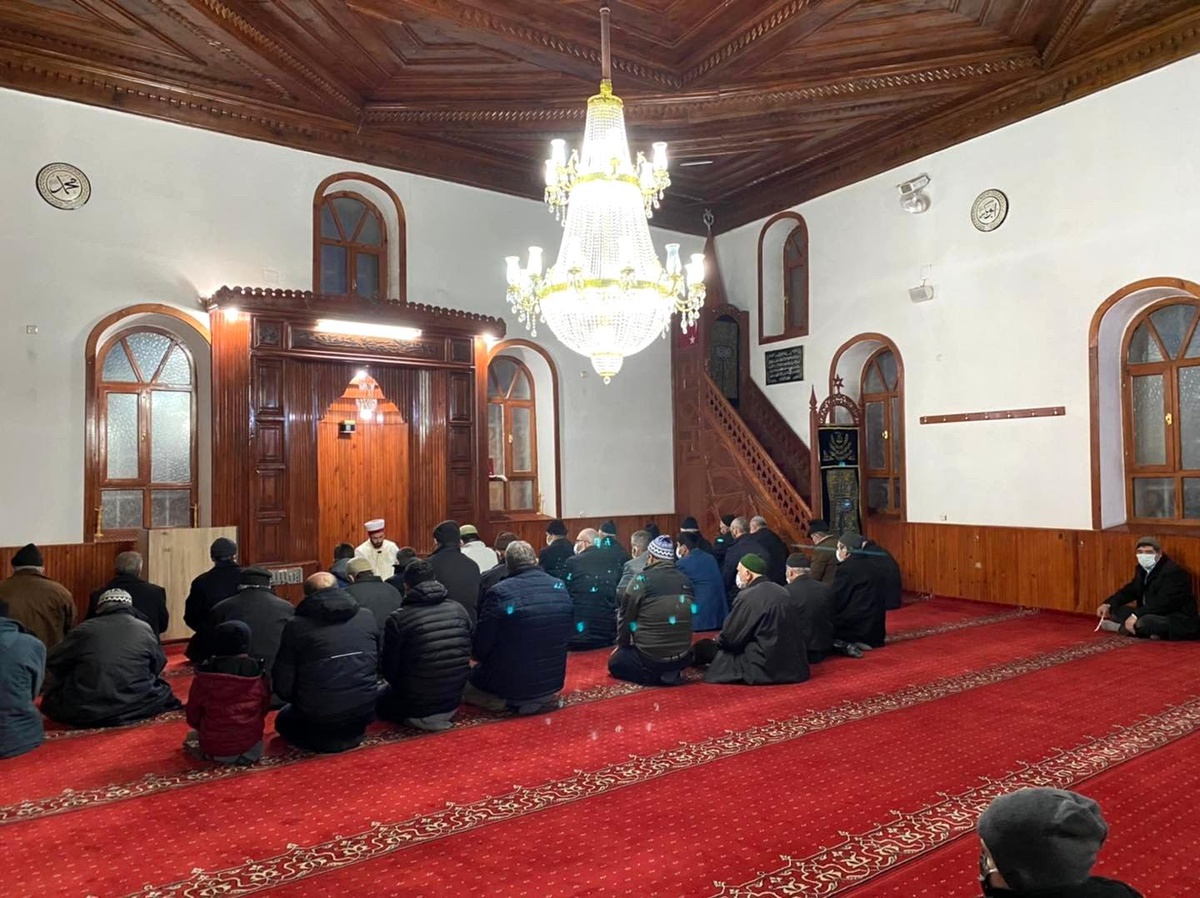 Altıntaş Gecek köyünde sabah namazı programı