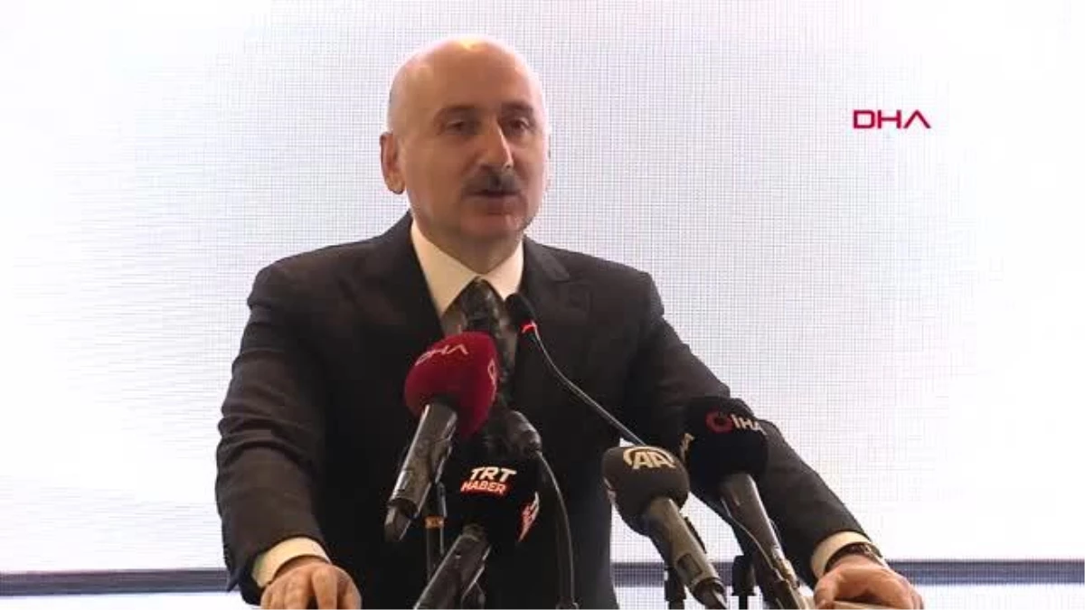 Bakan Karaismailoğlu, Karayolları Genel Müdürlüğü, TÜHİS ve Türkiye Yol-İş Sendikası arasında gerçekleştirilecek istişare toplantısında konuştu.