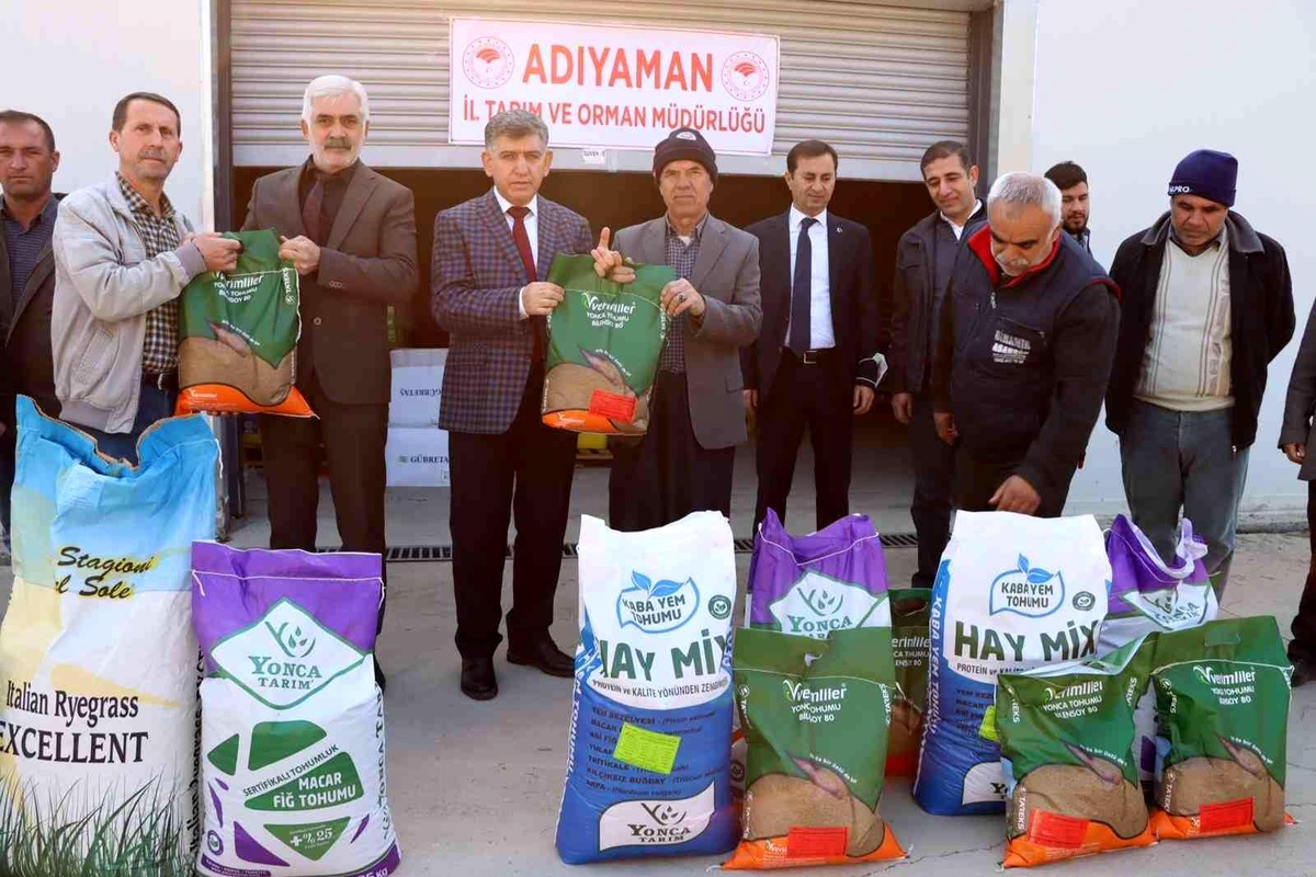 Adıyaman\'da çiftçilere yaklaşık 21 ton tohum dağıtıldı