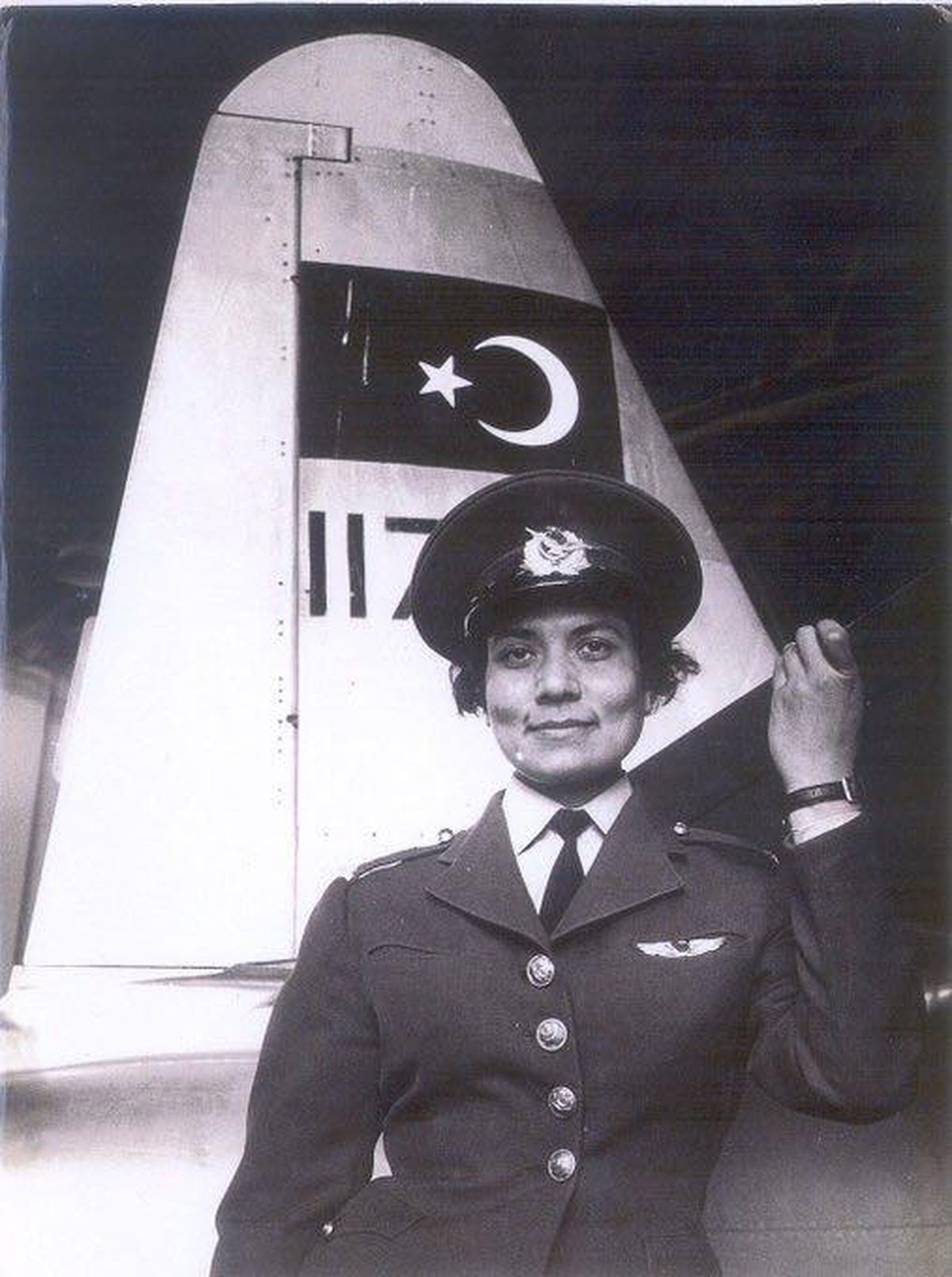 Milli Savunma Bakanlığı NATO\'nun ilk kadın jet pilotu Altınçekiç\'i andı