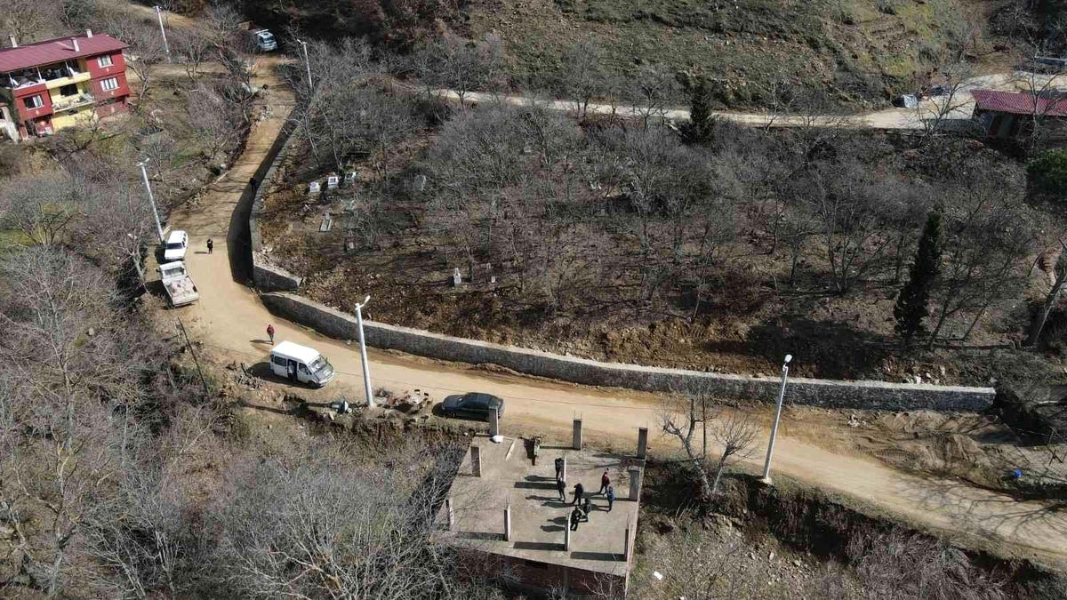 Nazilli Belediyesi Kuşçular\'da eksikleri tamamlamaya devam ediyor