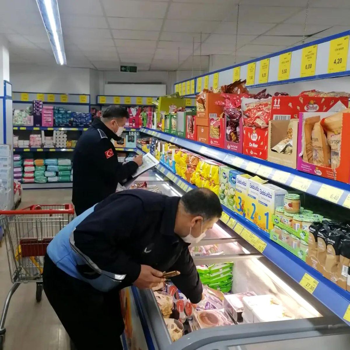 Pazaryeri Belediyesi Zabıta Müdürlüğü ekipleri harekete geçti