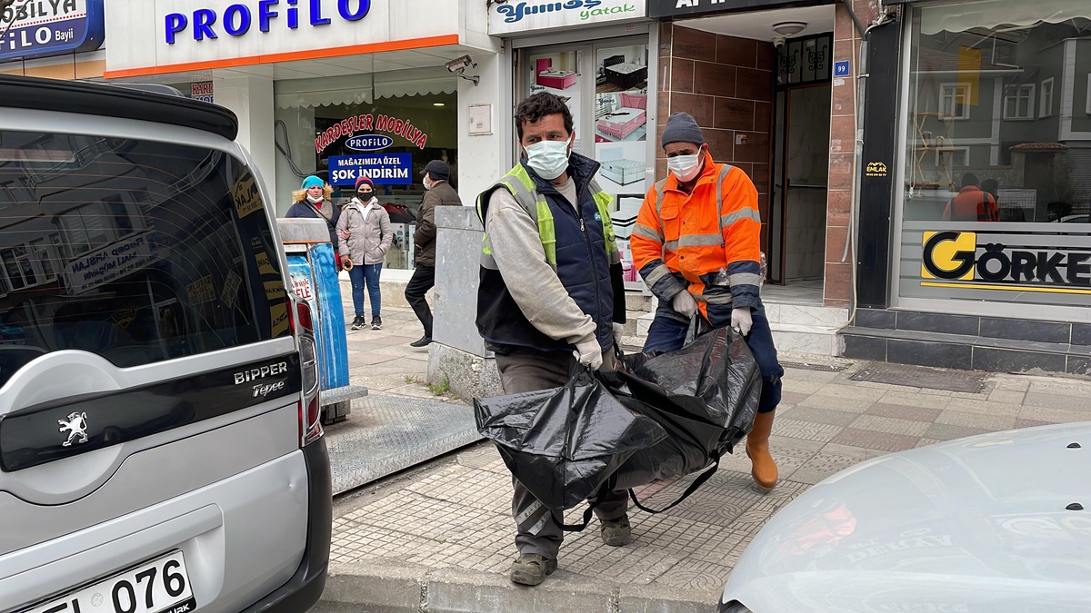 Samsun\'da sahte içkiden zehirlendiği öne sürülen kişi hayatını kaybetti