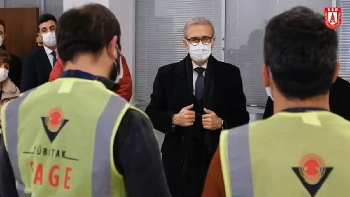 Savunma Sanayii Başkanı Demir, TÜBİTAK SAGE'yi ziyaret etti