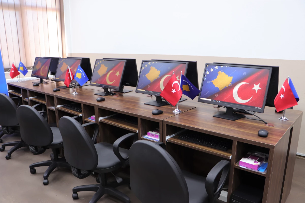 Son dakika haber! Türk askerinden Kosova\'da eğitime destek