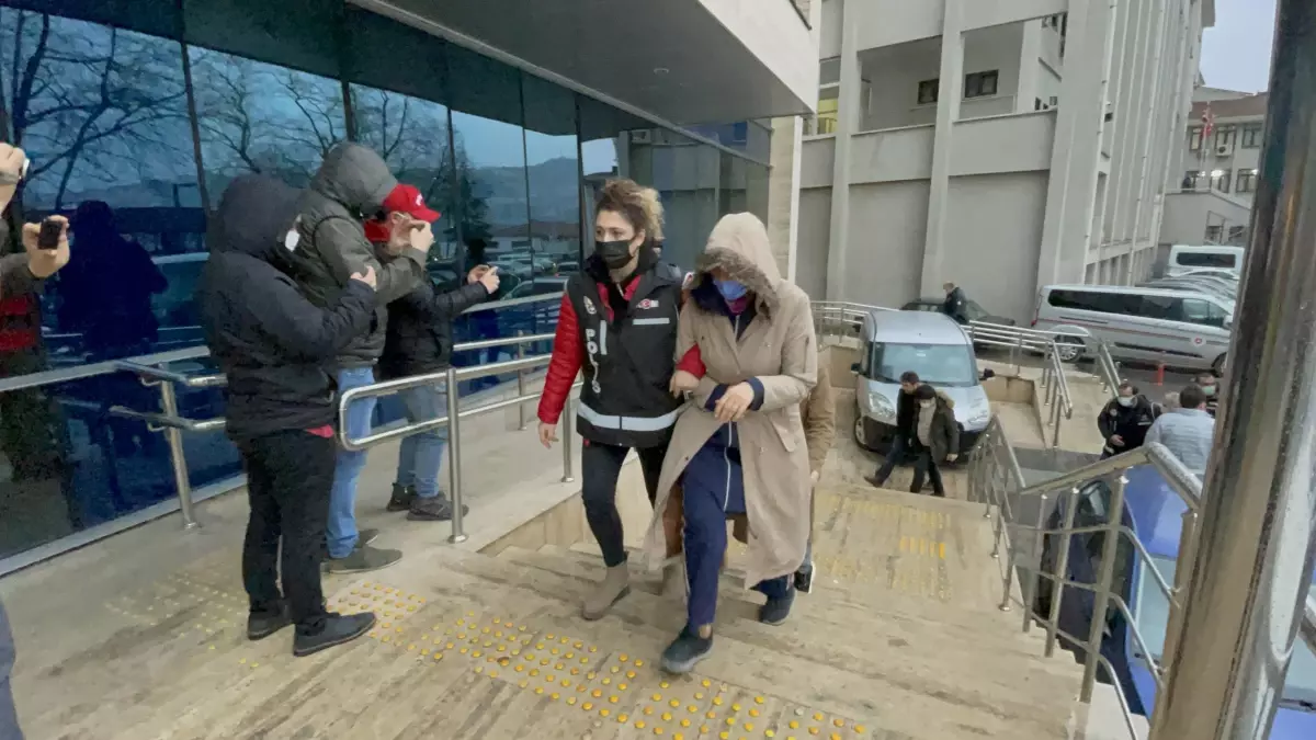 Zonguldak merkezli FETÖ operasyonunda yakalanan 6 zanlı adliyede