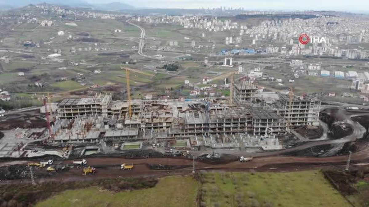 Son dakika haberi: 900 yatak kapasiteli Samsun Şehir Hastanesi'nin yüzde 20'si tamamlandı