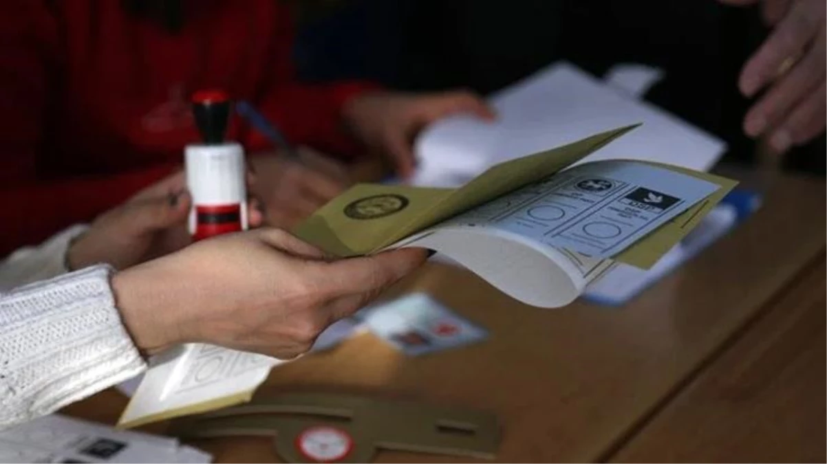 Anketlere tepki gösteren AK Partili Kurtulmuş: En yakın rakibinden 10-12 puan öndedir